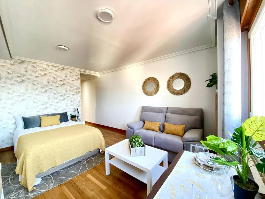 Ferienwohnung Estudio Con Vistas Al Mar Vigo Exterior foto